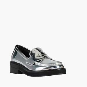 Bibi Lou Jaya Metallic Loafers NWT